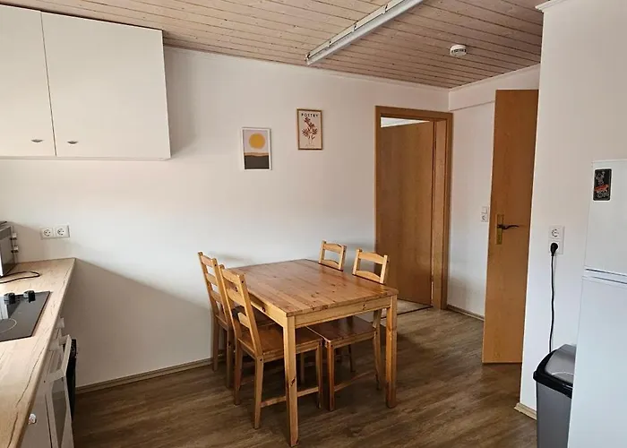 Fuer Monteure Гайслинген-ан-дер-Штайге